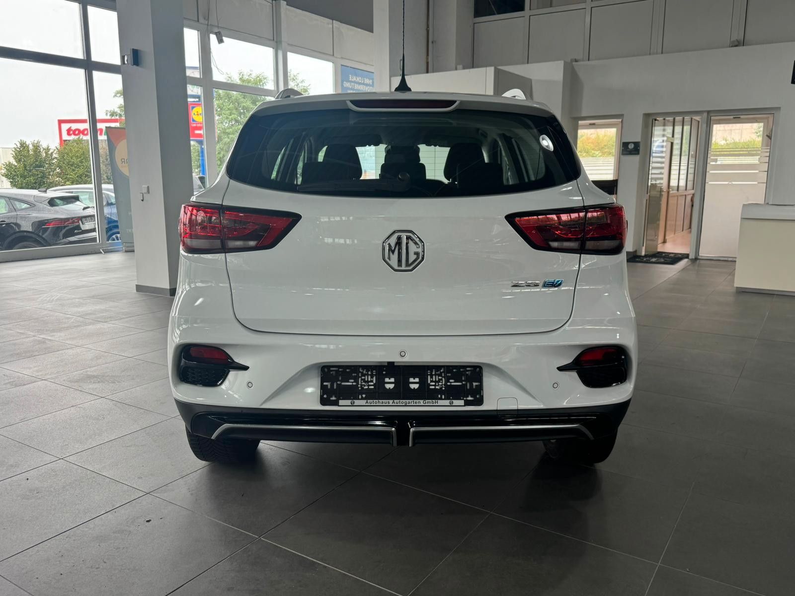 MG ZS