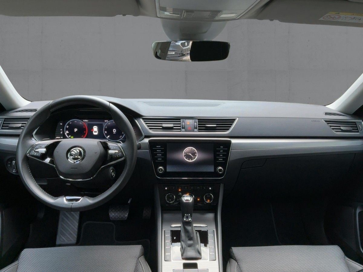 Skoda Superb - Bild 9