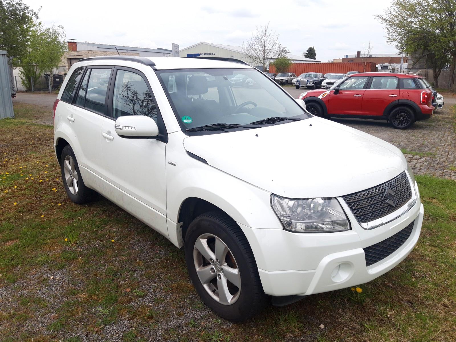 Suzuki Grand Vitara 1.9 DDIS *AHK*