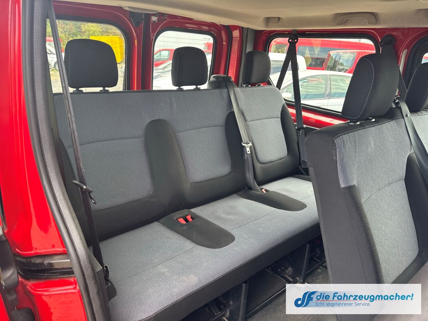 Fahrzeugabbildung Opel Vivaro B Kombi 9Si. L1H1 2,7t *8136 *EXPORT