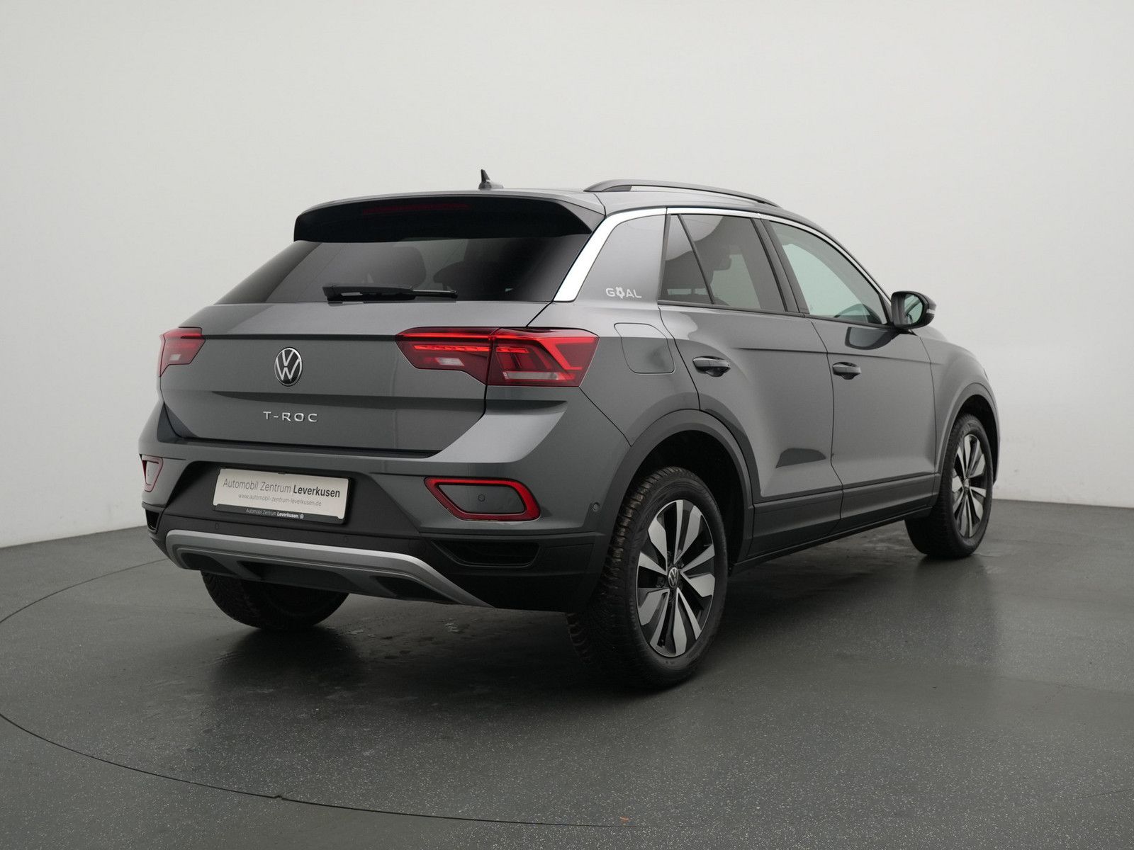 Volkswagen T-Roc - Bild 2