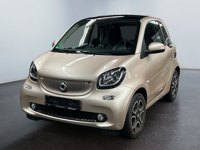 Smart ForTwo coupe 66kW * AUT * PANO * NAVI * KAMERA *