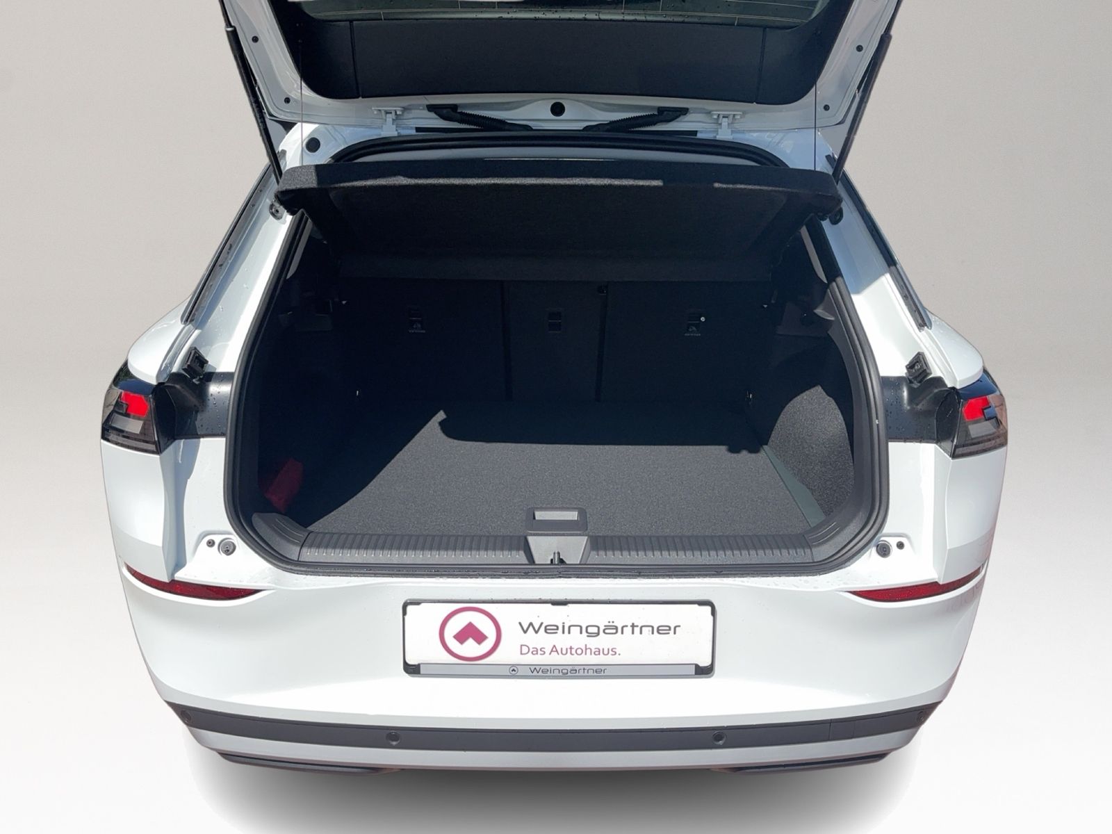 T-Roc Life 1.5 eTSI, Energy, ACC, RearView, App