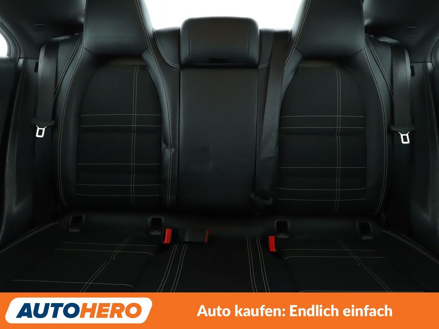 Mercedes-Benz CLA 180 Urban Aut.*XENON*TEMPO*PDC*SHZ*KLIMA*