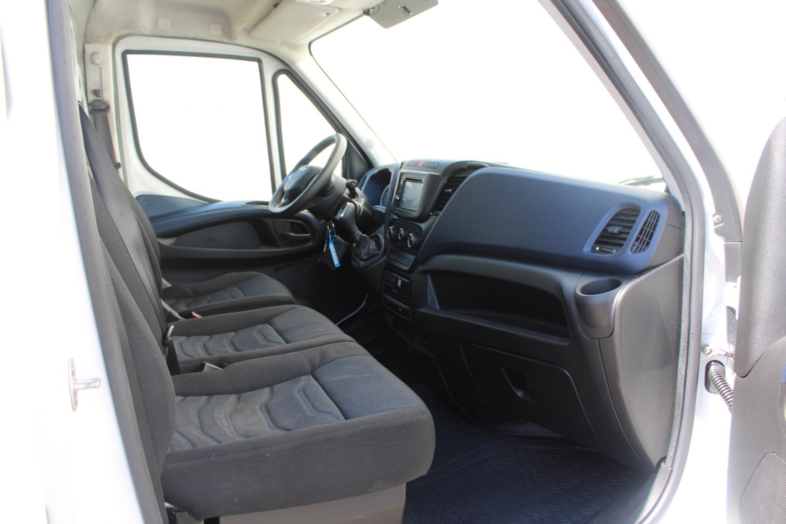 Iveco Daily Kasten HKa 35 S160 Klima 3500 kg AHK
