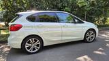 BMW Active Tourer 220i Sport Line Pano AHK Navi Kame - BMW 220 Active Tourer in Stuttgart