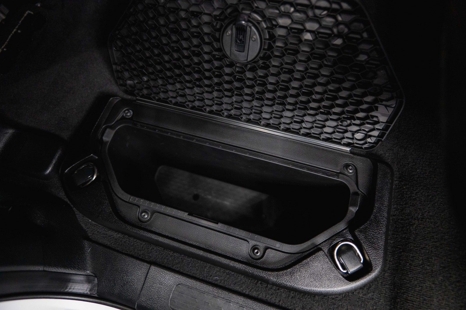 Fahrzeugabbildung Dodge RAM 5.7 V8 HEMI 4x4 OFFROAD Night AXLE LOCK 19%