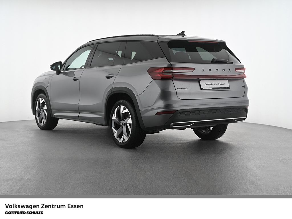 Skoda Kodiaq Sportline TSI iV DSG Matrix AHK Navi R-Ka imagem 3