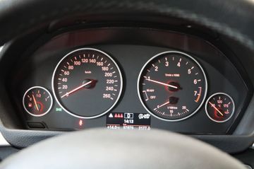 BMW 318 Advantage LED SH