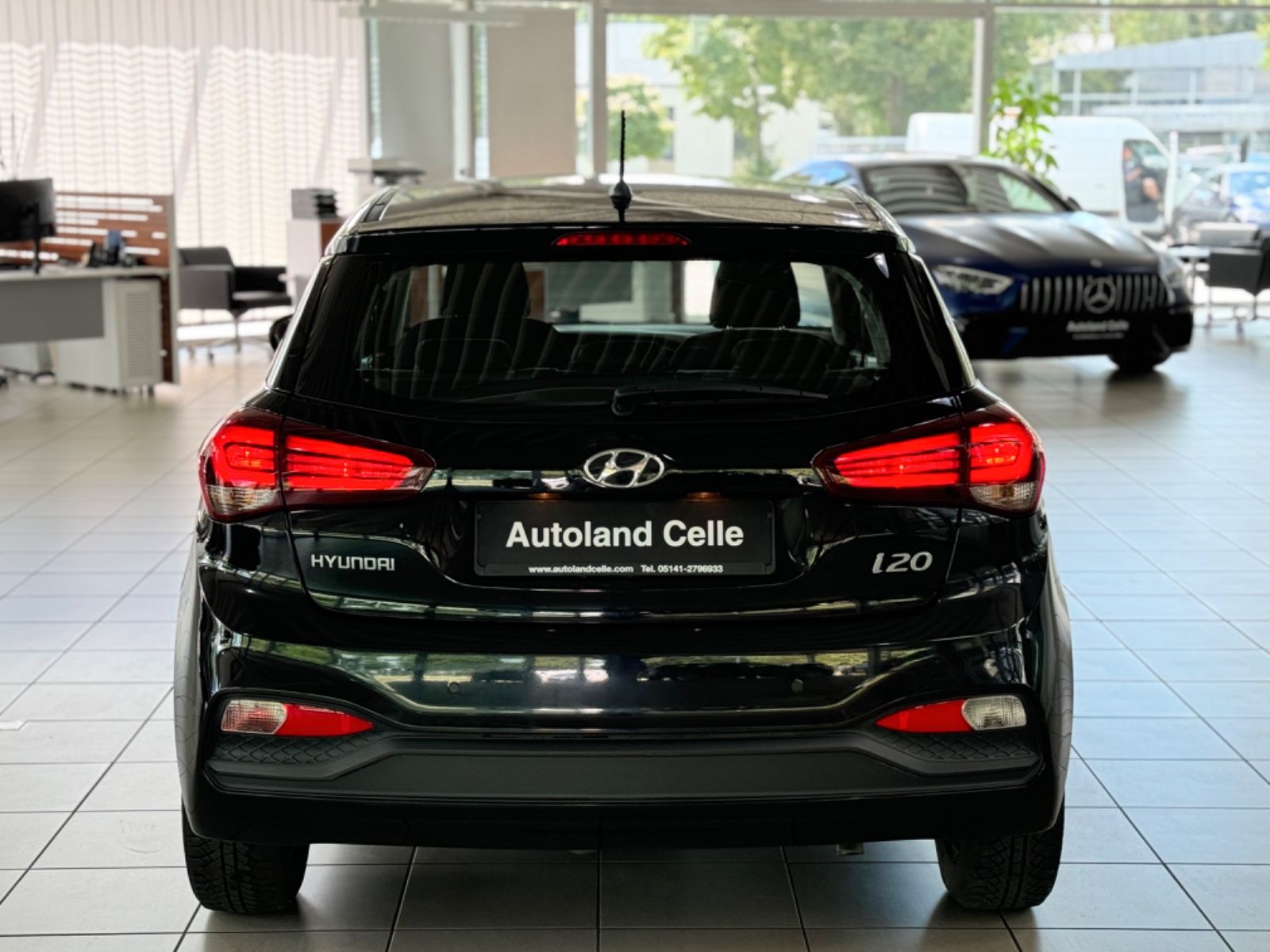 Fahrzeugabbildung Hyundai i20 Automatik PDC Tempomat Klima Bluetooth