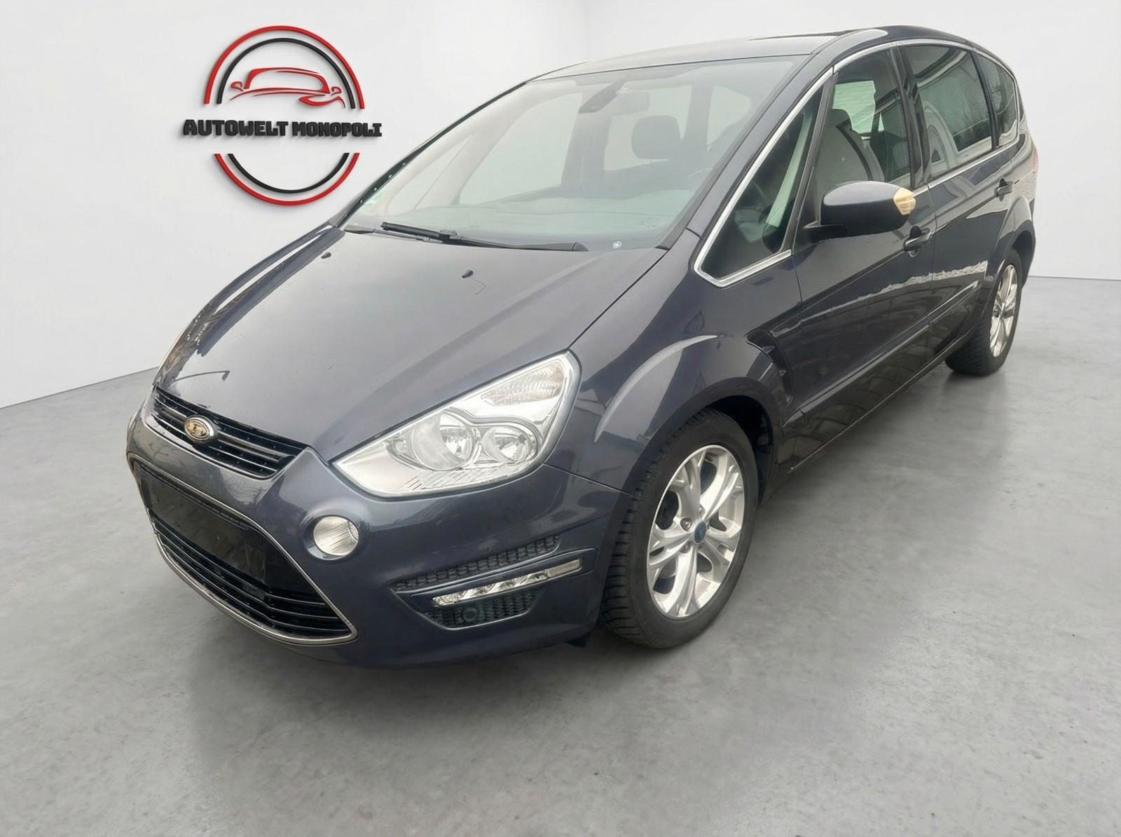 Ford S-MAX Titanium Navi