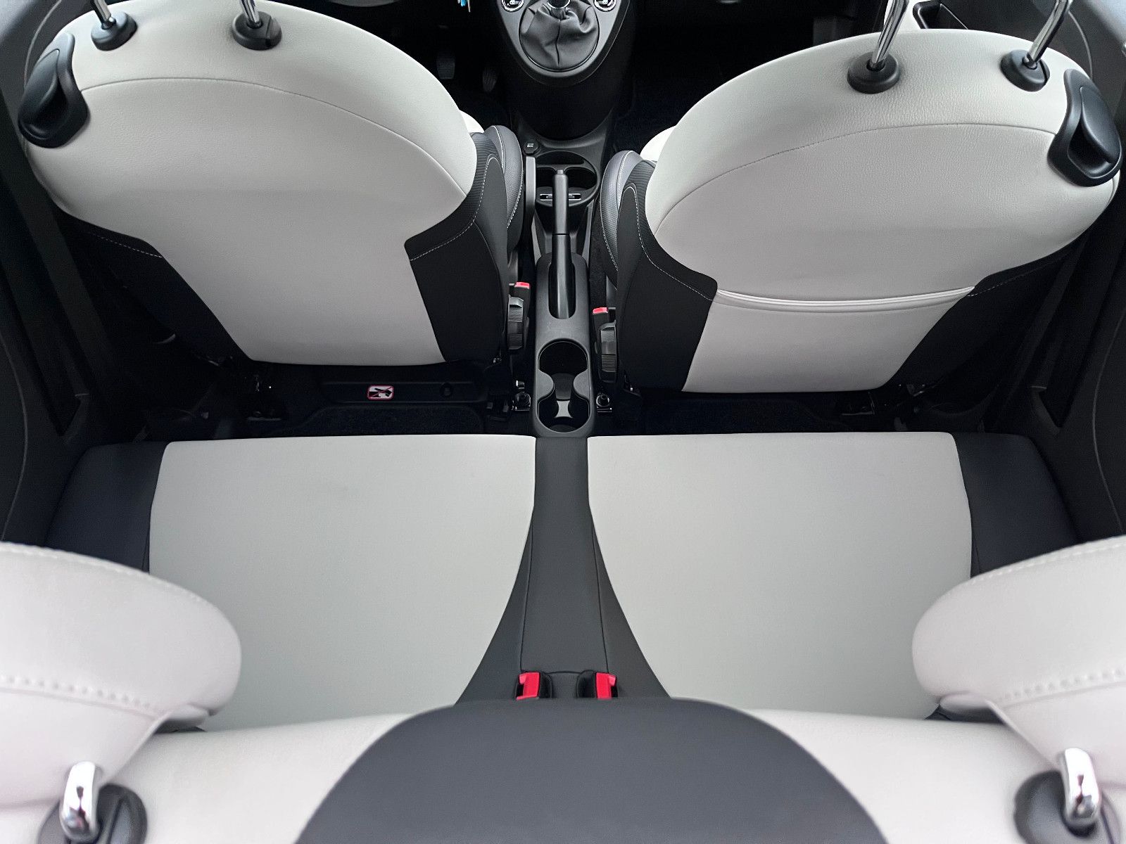 Fahrzeugabbildung Fiat 500 Dolcevita Hybrid