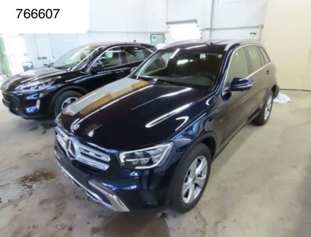 Mercedes-Benz GLC 300 e 4M LED Navi 18" FahrAss+ 360 VirtCockp