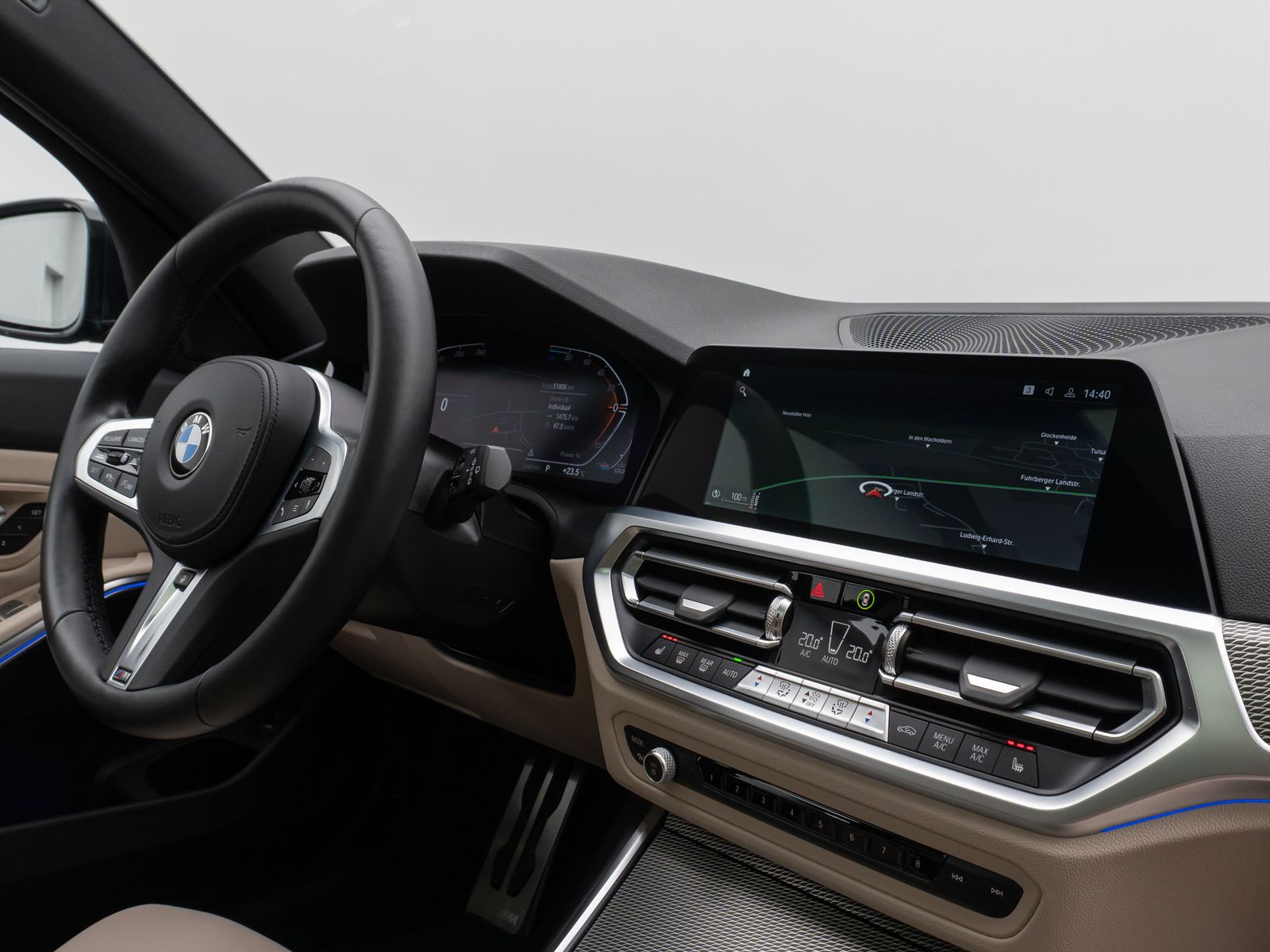 Fahrzeugabbildung BMW 320d M Sport Panorama Laser Kamera HUD DAB HiFi