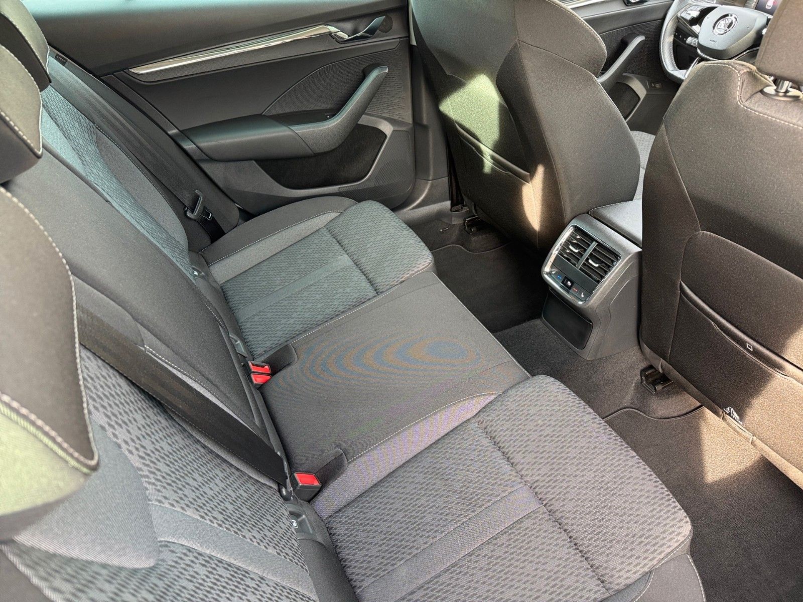 Fahrzeugabbildung SKODA Octavia Combi Style First Edition 2.0 TDI