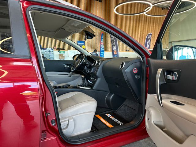 Nissan Qashqai Tekna *Navi*AHK*Panorama*