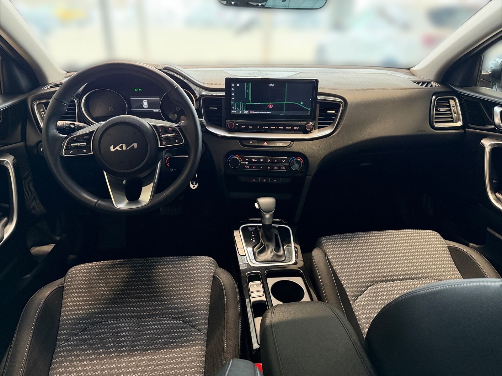 Fahrzeugabbildung Kia CEED_SW 1.5T 140 DCT7 VISION KOMF+ (NAV)