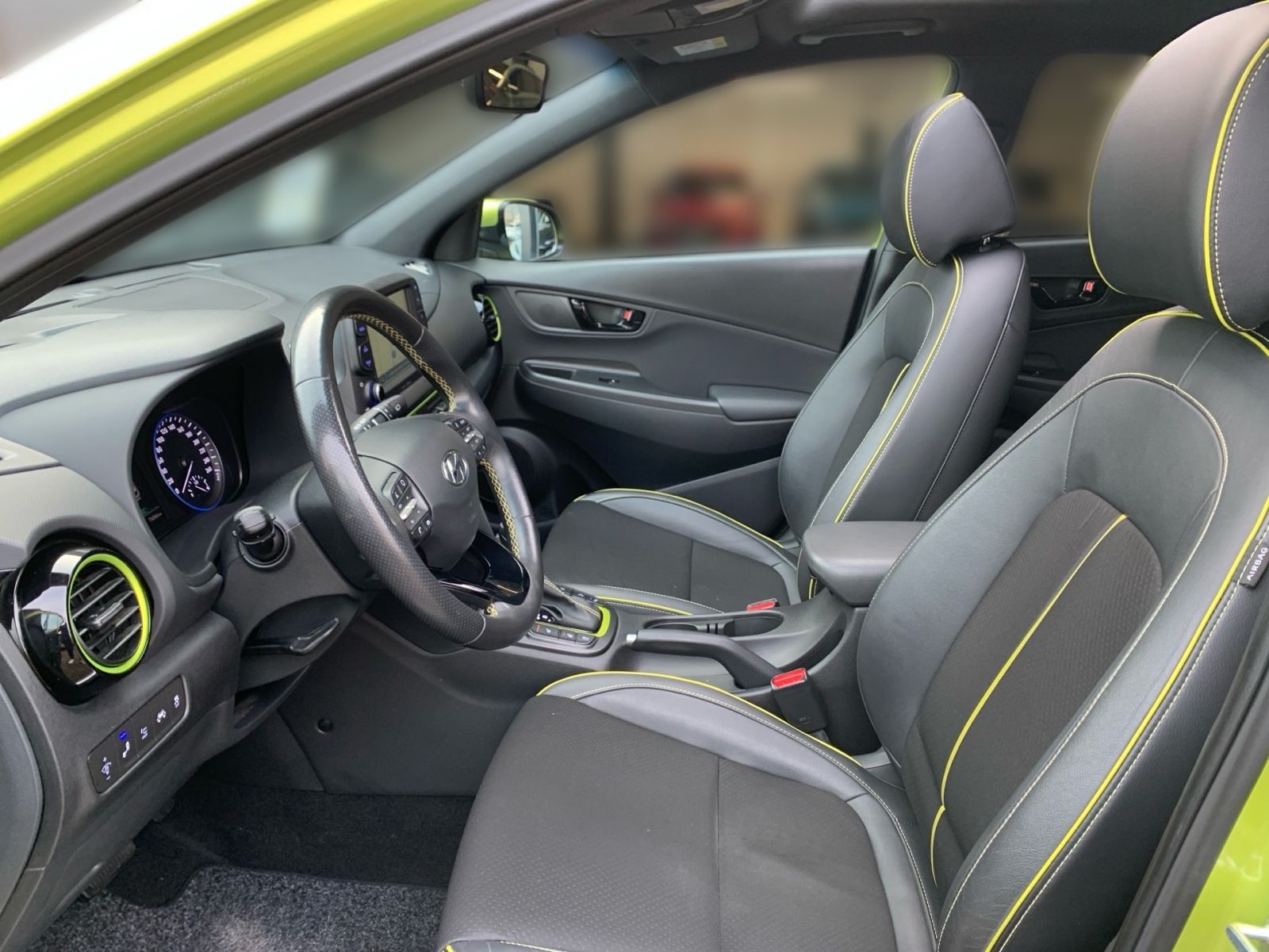 Fahrzeugabbildung Hyundai KONA 1.6 T-GDI Style 7-DCT Navi LED el.SD 1Hd