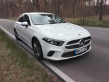 Mercedes-Benz A 200 Progressive 7G-DCT,Navi,PDC - Mercedes-Benz A 200 von privat