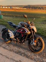 MV Agusta Brutale 800 - Scheckheft+Reifen+Service NEU
