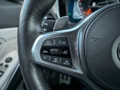 BMW 330 – 15 / 32