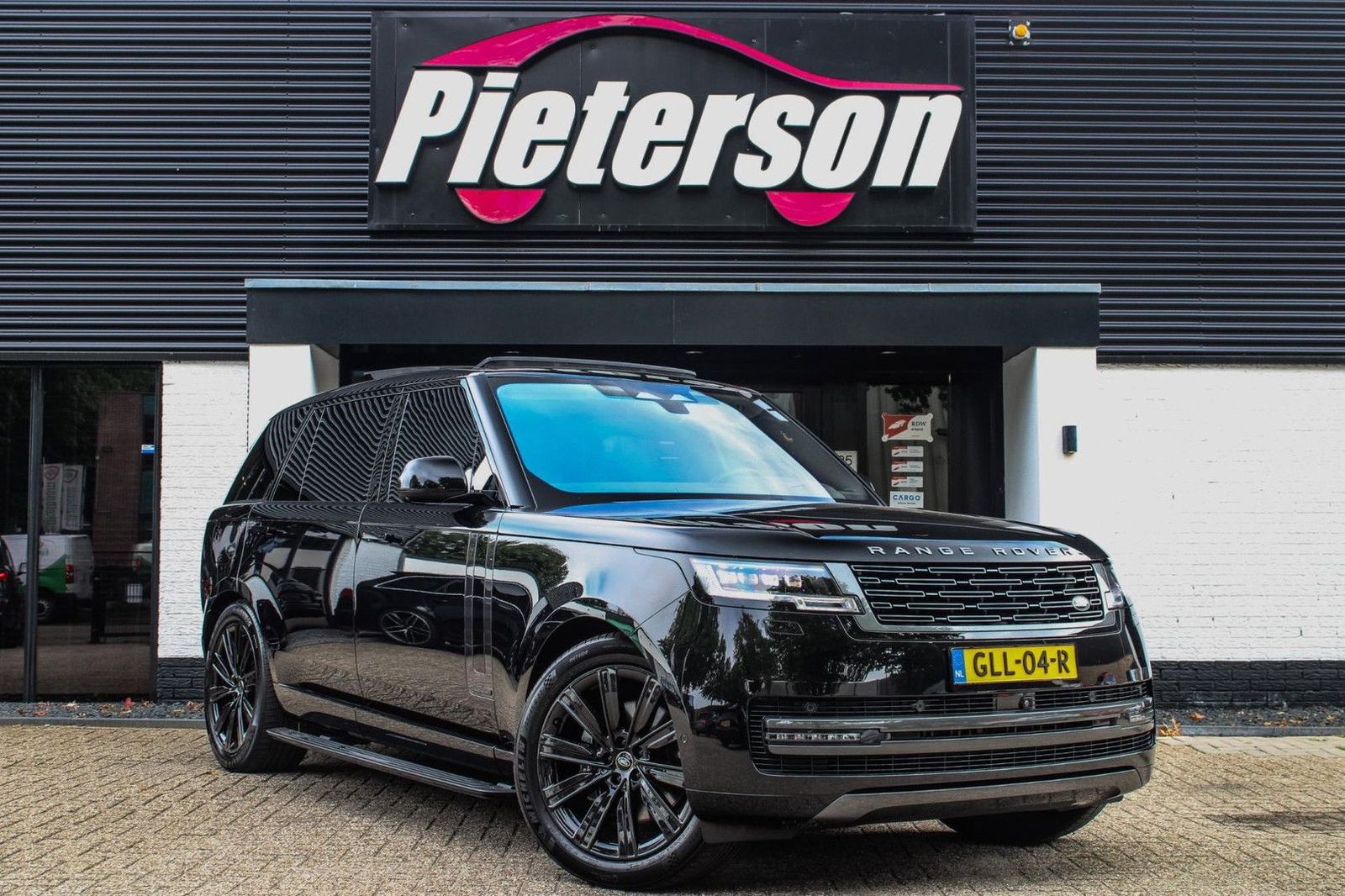 Land Rover Range Rover 3.0 D350 LWB Autobiography 7p. BTW
