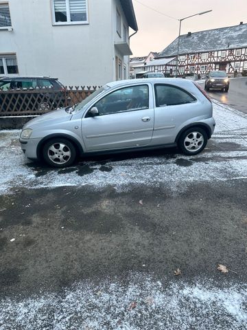 Opel corsa -c  1.2 twinpoort //  muss kopf...