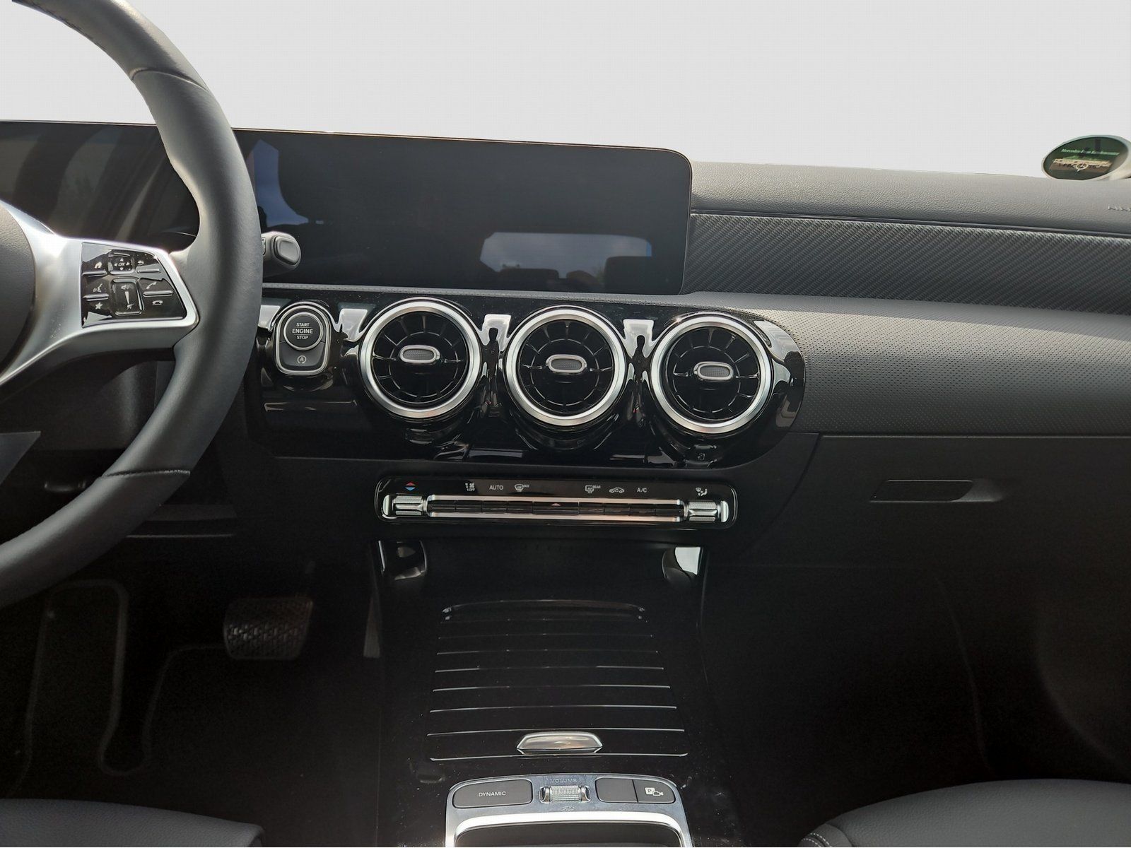 Fahrzeugabbildung Mercedes-Benz A180 PROGRESSIVE*LED*KAMERA*WINTER-PAKET