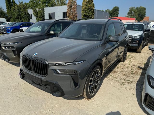 BMW X7 xDrive 40 i M Sport*SkyLounge*AHK*