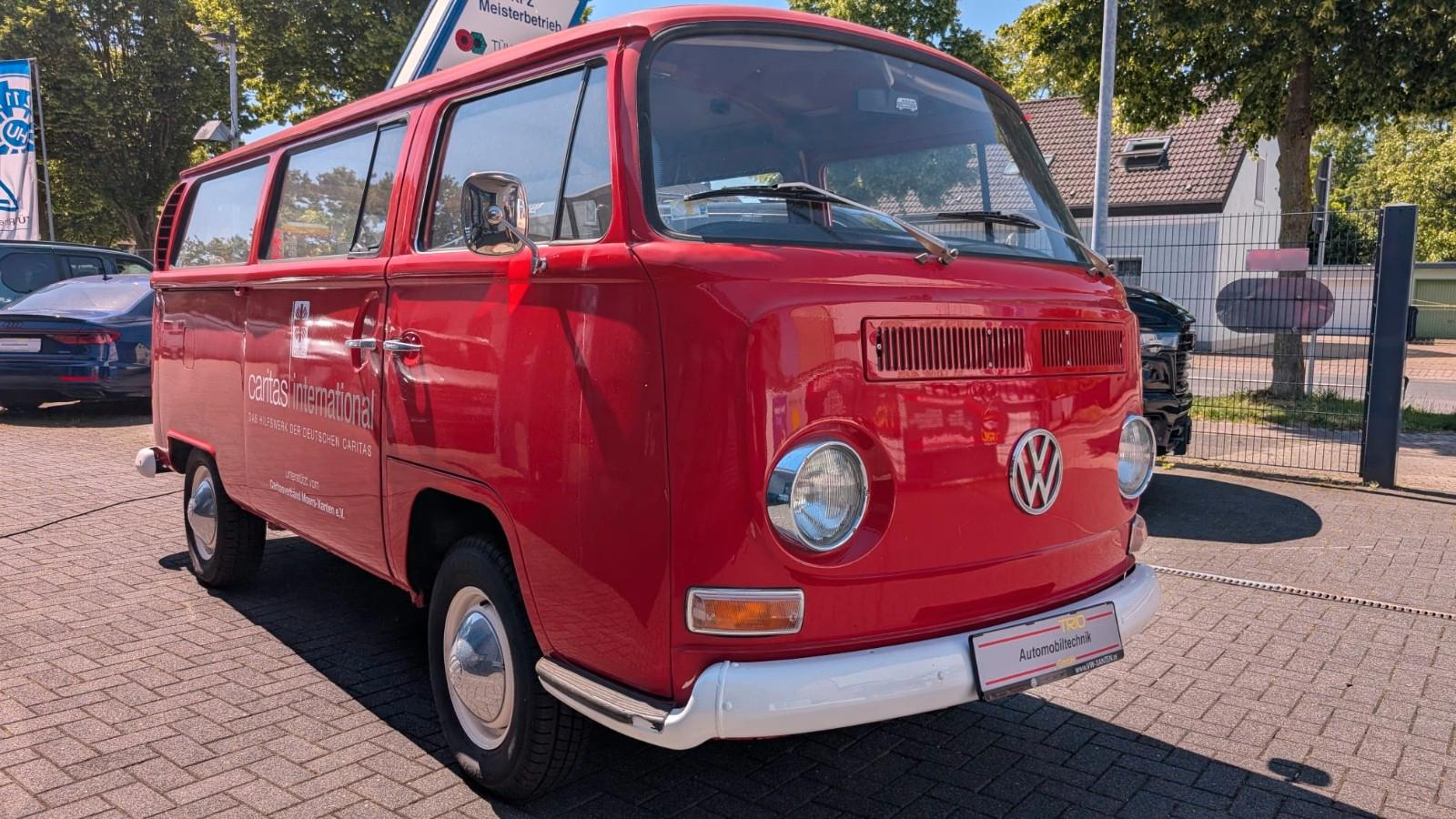 Volkswagen T2  H-Zulassung 9 Sitzer