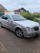Mercedes-Benz E 200 KOMPRESSOR AVANTGARDE Avantgarde - Mercedes-Benz E 200: Kompressor Avantgarde