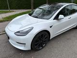 Tesla Model 3 Dualmotor Long Range, weiß - Tesla Model 3 in Stuttgart