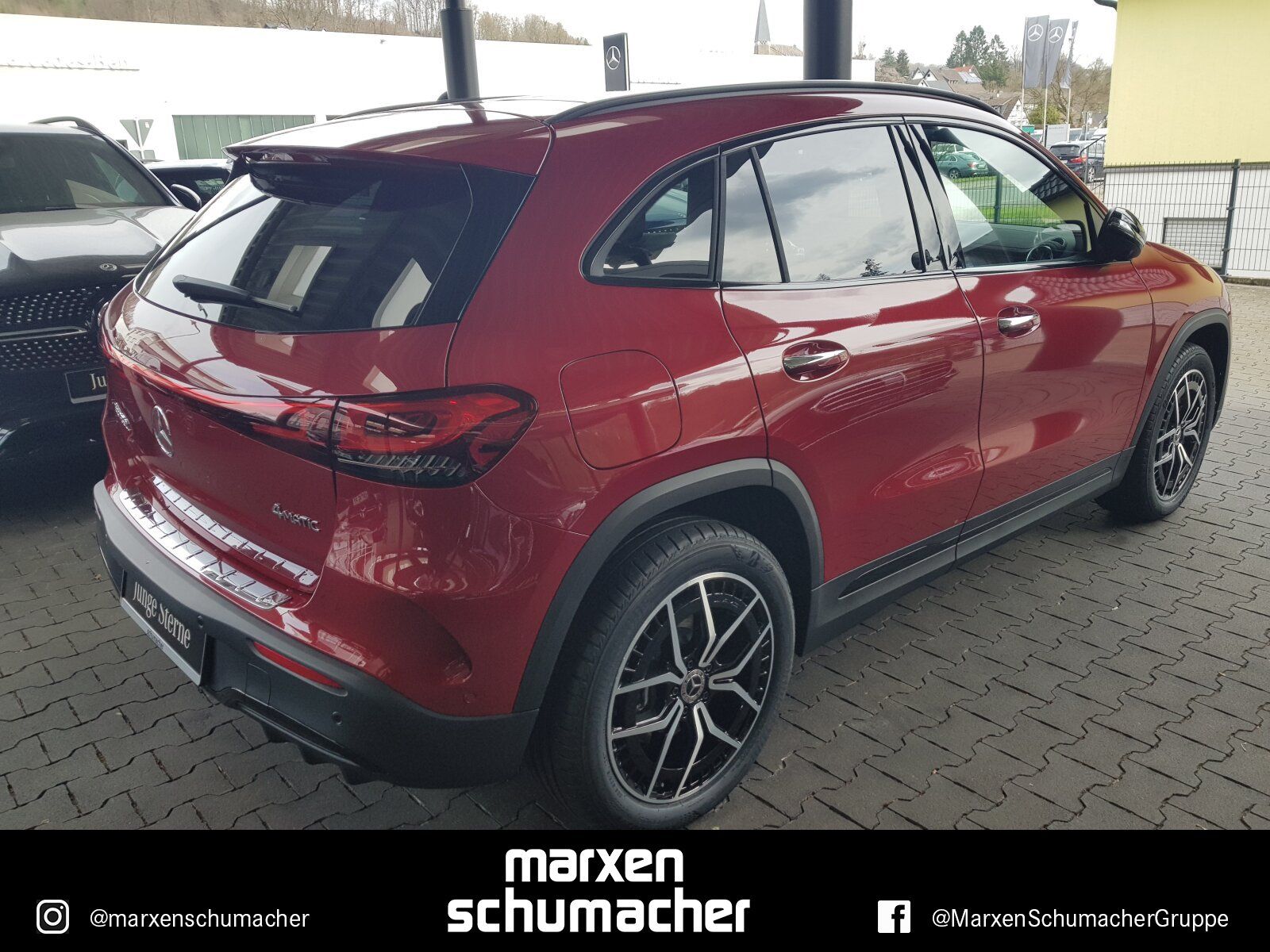 Mercedes-Benz EQA 350 4M AMG Line Pano+MBUX+360°+AHK+LED+Sound foto 3