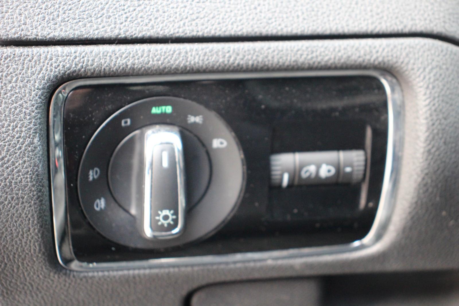 Skoda Superb 2014 — photo 13