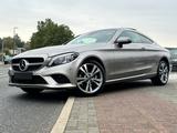 Mercedes-Benz C 200 Pano Luftfederung Sitzklima 360°Kam 1.Hand - Mercedes-Benz C 200 Gebrauchtwagen in Frankfurt