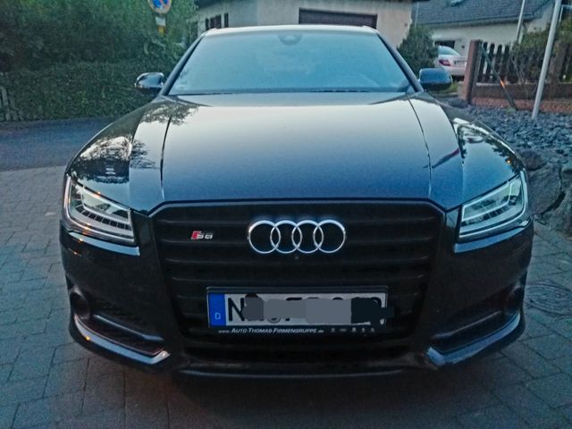AUDI S8 Plus 4.0 TFSI tiptronic quattro - 605 PS
