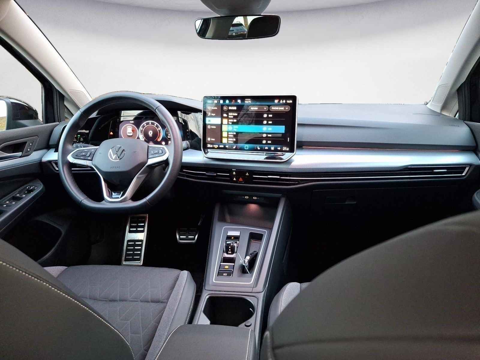 Volkswagen Golf - Bild 11