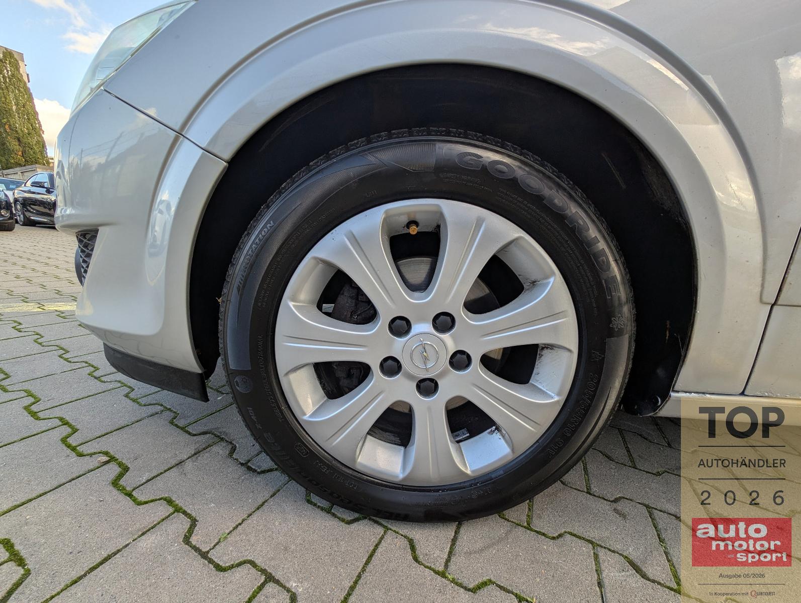 Opel Astra 2007 — photo 9