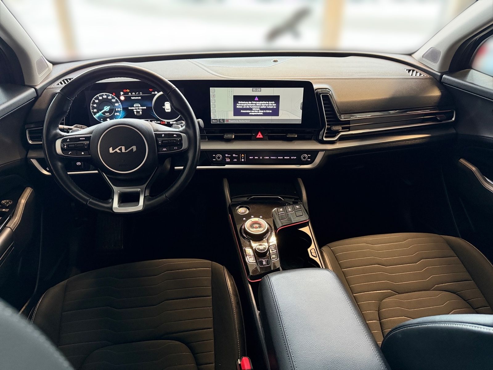 Fahrzeugabbildung Kia Sportage 1.6T 48V 2WD DCT SPIRIT AHK