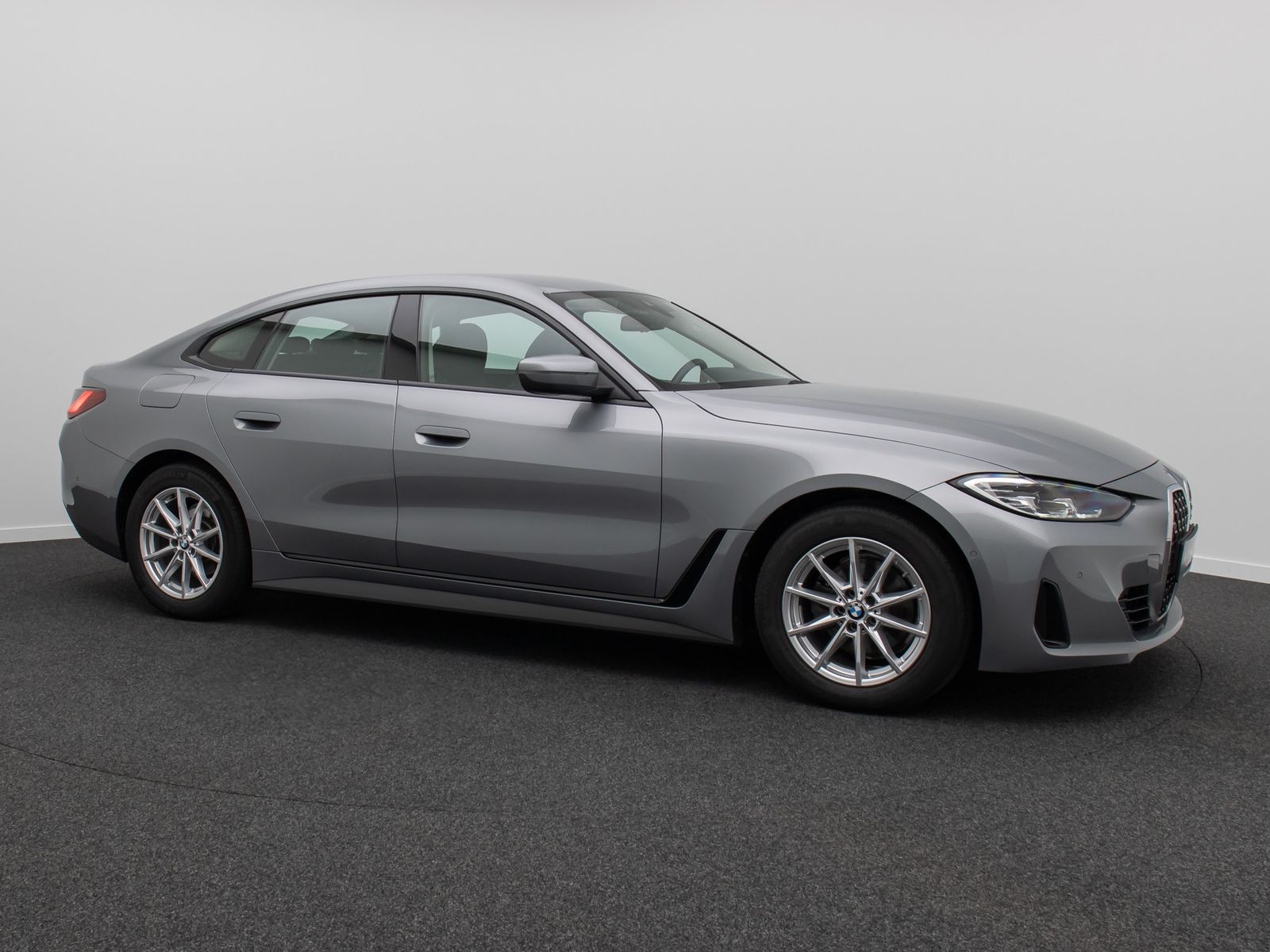 Fahrzeugabbildung BMW 420 Gran Coup&eacute; Alarm Kamera DAB GeschwindigReg