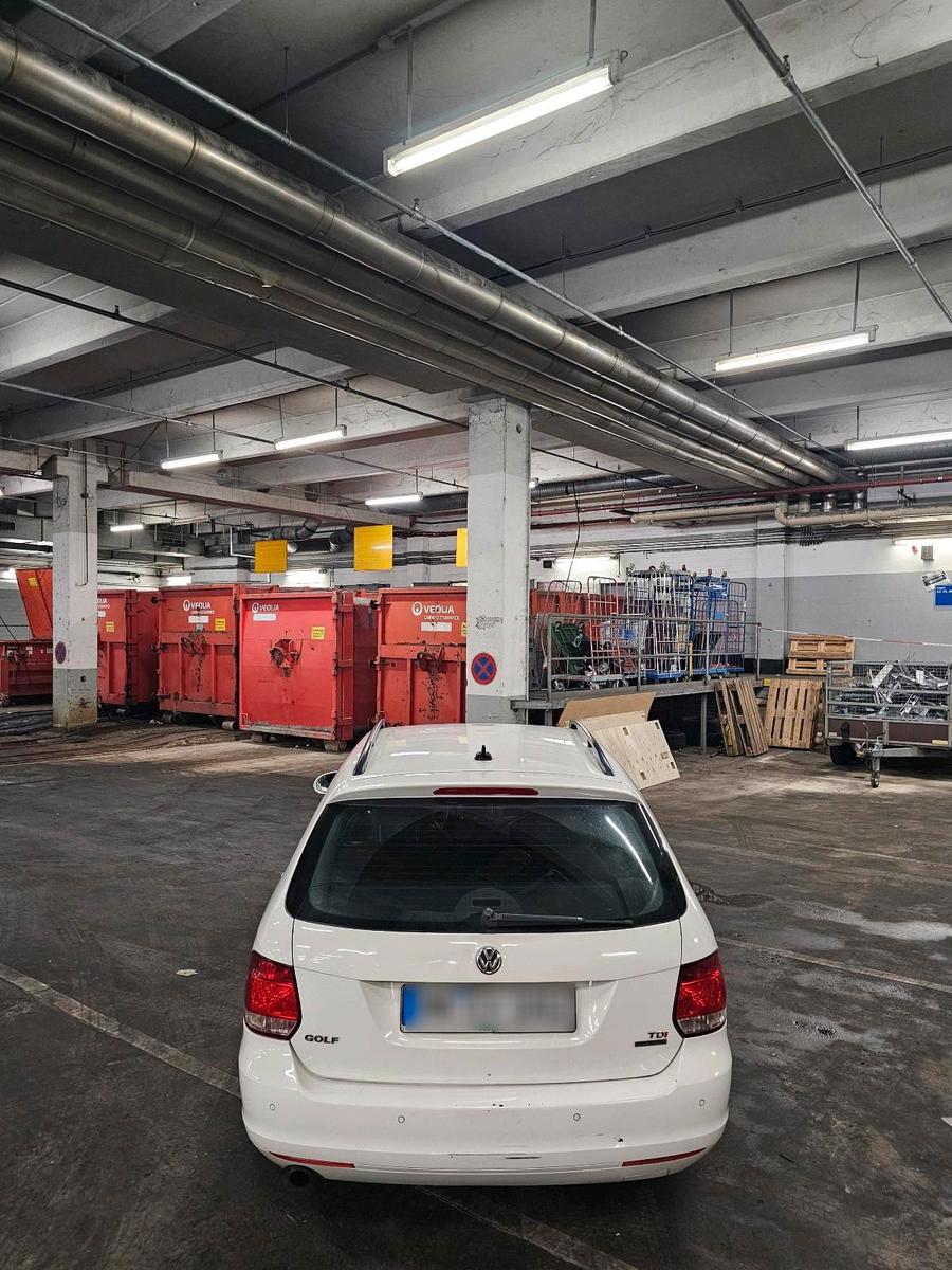 Volkswagen Golf 2012 — photo 7