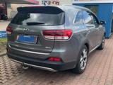 Kia Sorento Platinum Edition 4WD - Kia Sorento Gebrauchtwagen in Düsseldorf