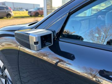 Fahrzeugabbildung Hyundai IONIQ 6 4WD 77,4 325 PS UNIQ digitale ASP PanoD