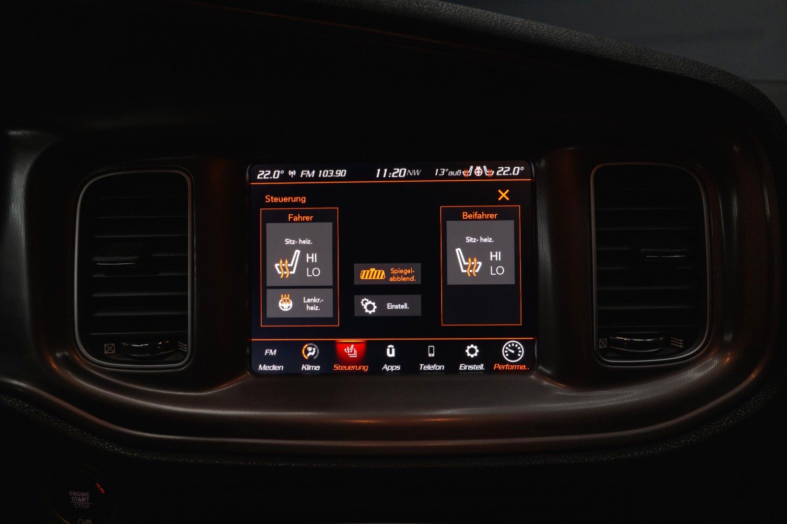 Fahrzeugabbildung Dodge Charger 6.4 V8 SRT 392 SCAT PACK Performance LED