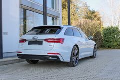 AUDI A6 Avant 45 TFSI quattro S LINE/ MATRIX LED/ B&O AUDI A6 Avant 45 TFSI quattro S LINE/ MATRIX LED/ B&O