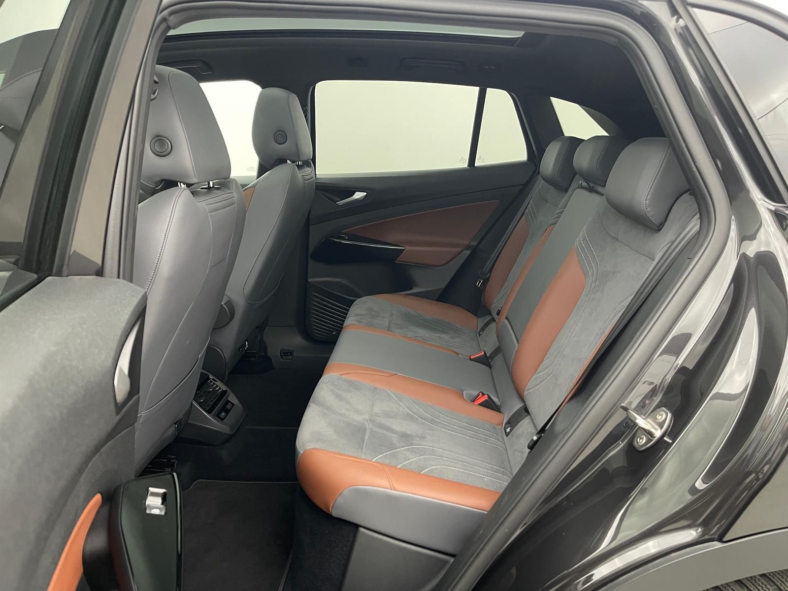 Volkswagen ID.4 Pro Performance Ergo*MEM*AHK*PANO*HUD*360° foto 17