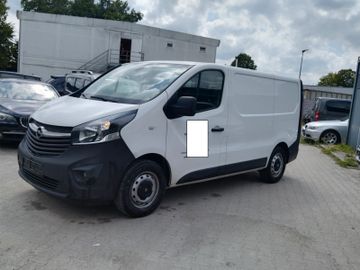 Opel Vivaro - 1