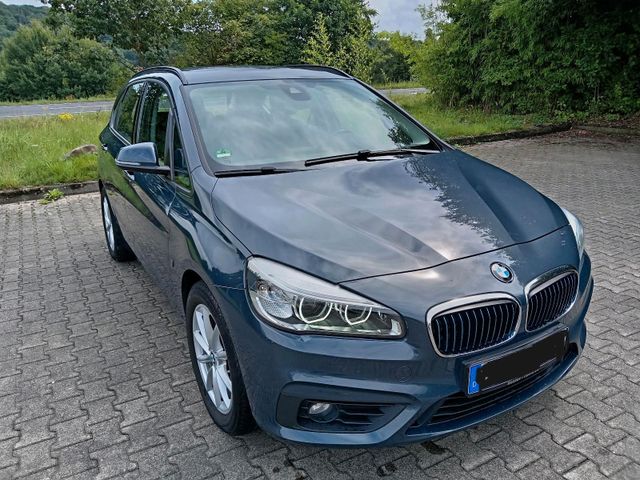BMW BMW 225xe active