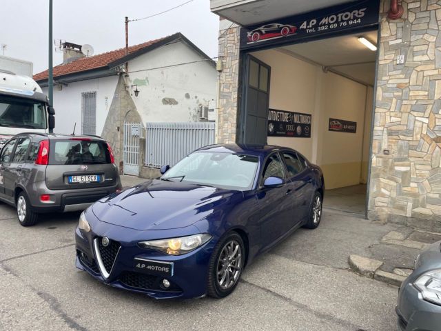 Alfa Romeo Giulia 2.2 Turbodiesel 150 CV AT8