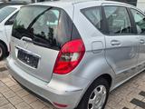Mercedes-Benz A 180 AVANTGARDE Autotronic AVANTGARDE - Mercedes-Benz A 180: Avantgarde